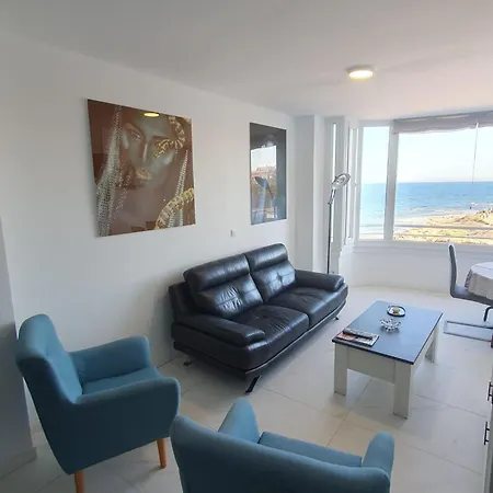 Apartment Fabulous Seafront For 2 To 5 People Torrevieja